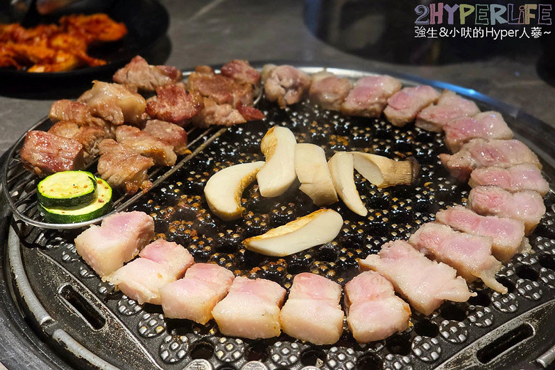 Oppa Kai's Aged Korean Barbecue: Charcoal-Grilled Aroma and Korean Soup Rice Dishes