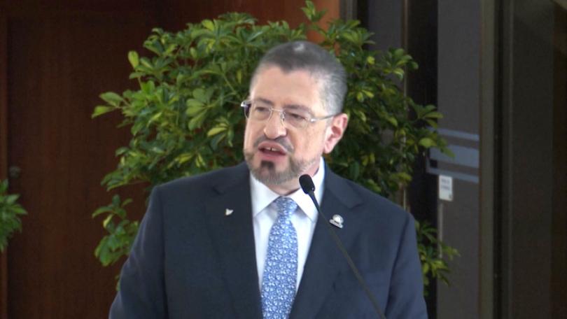 Costa Rican President Chavez Accused of Corruption, Supreme Court Calls for Congress to Revoke Criminal Immunity