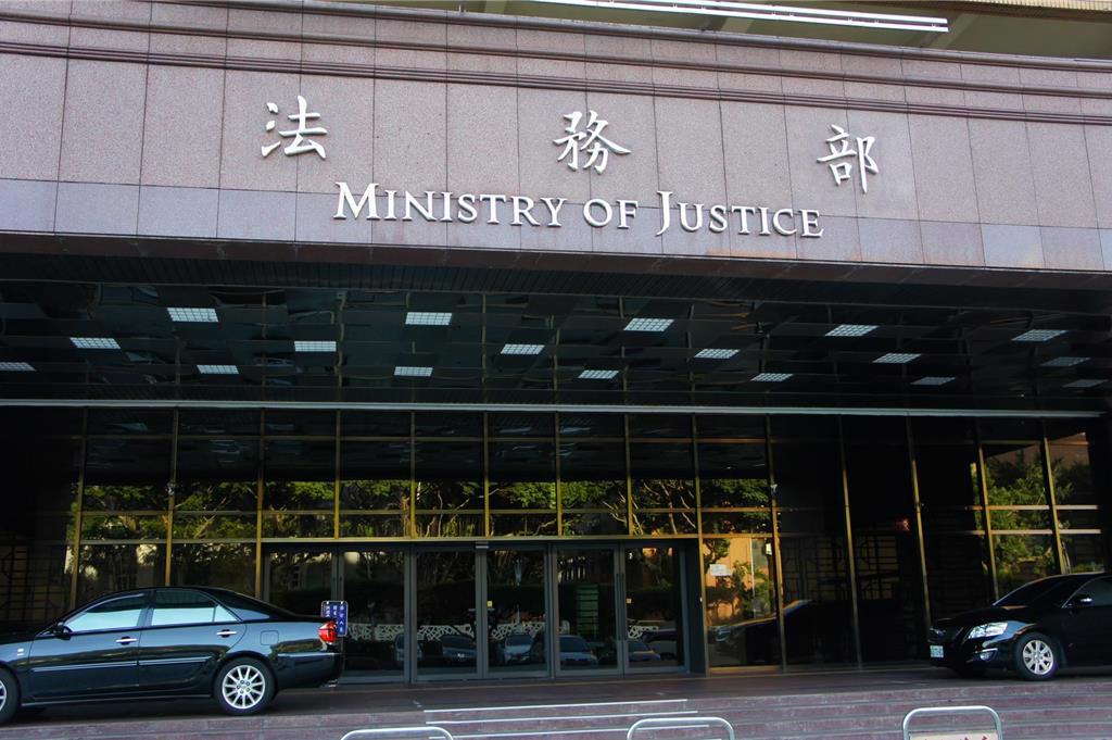 藍委提無期徒刑修法 建議不得假釋引發冷血批評